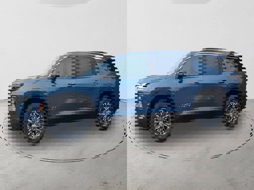 New 2026 Chevrolet Traverse LT w/ Driver Confidence Package AWD/4WD image 8