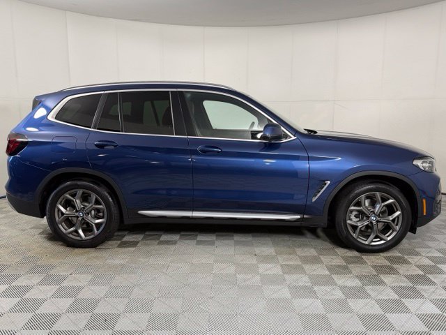 Used 2024 BMW X3 sDrive30i w/ Convenience Package w/ZPA RWD image 9
