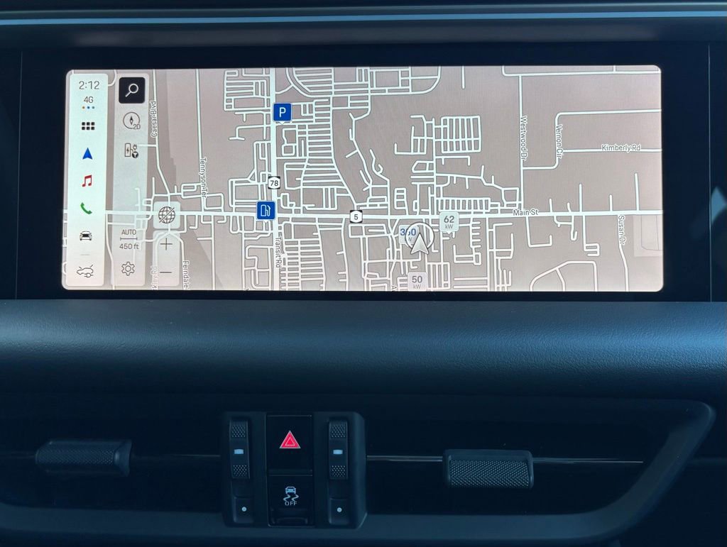 New 2026 Porsche Macan 4 Electric image 32
