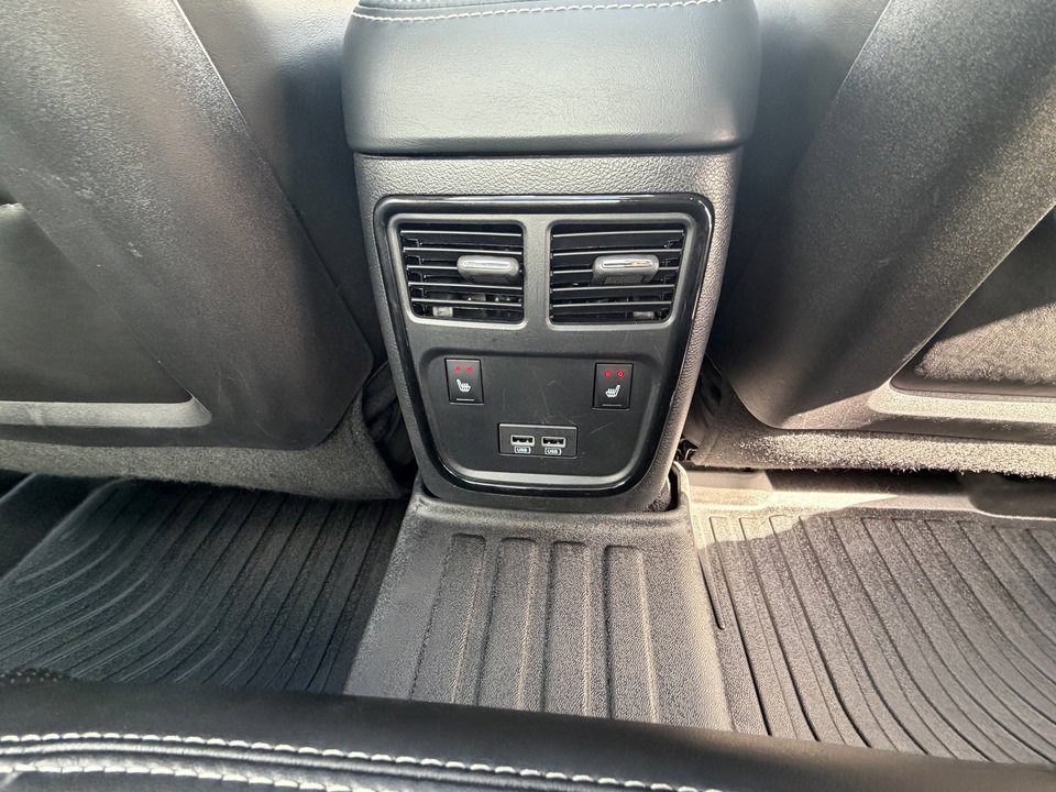 Used 2023 Chrysler 300 S w/ Comfort Group image 25