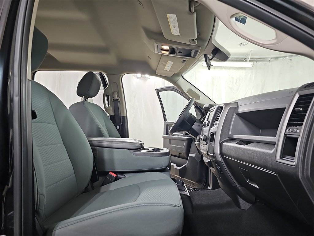 Used 2018 RAM 1500 Express w/ Express Value Package image 16