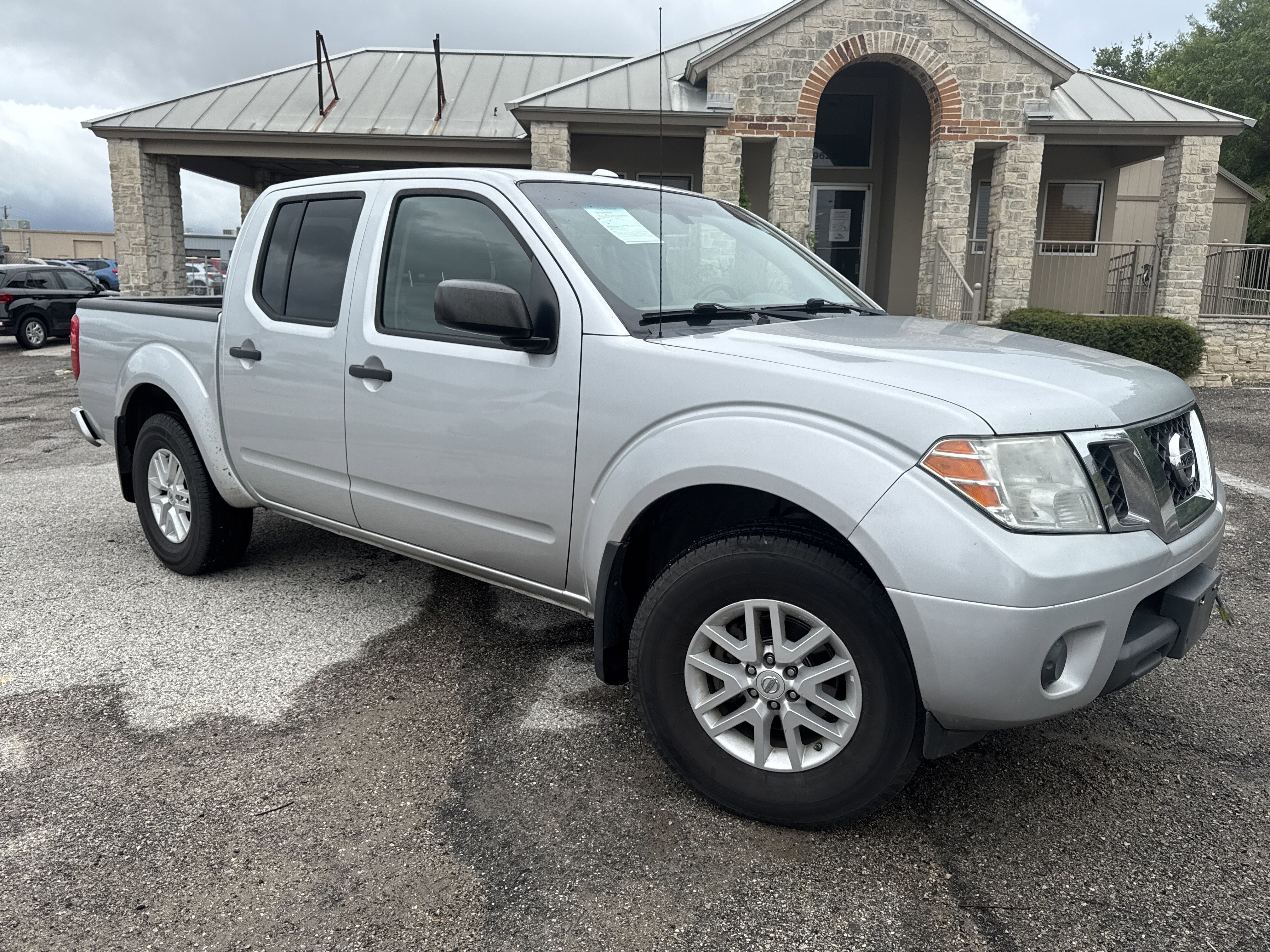 Used 2017 Nissan Frontier SV