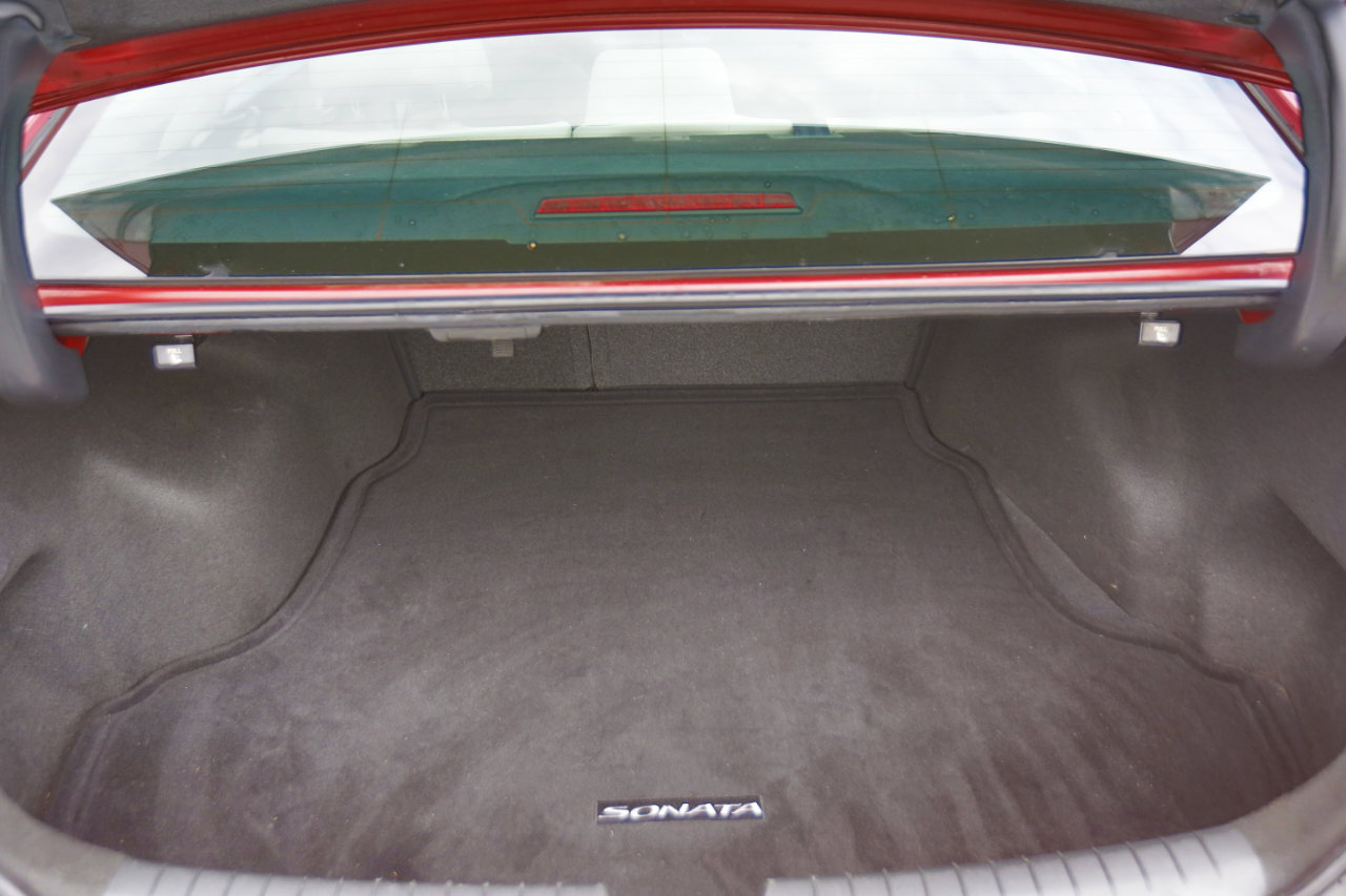 Used 2017 Hyundai Sonata Sport w/ Cargo Package image 15