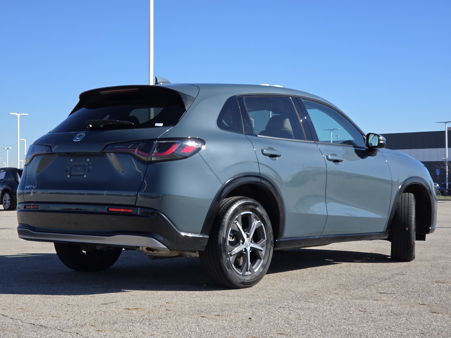 Used 2025 Honda HR-V EX-L image 18