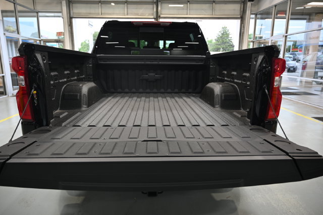 New 2026 Chevrolet Silverado 1500 RST AWD/4WD image 8