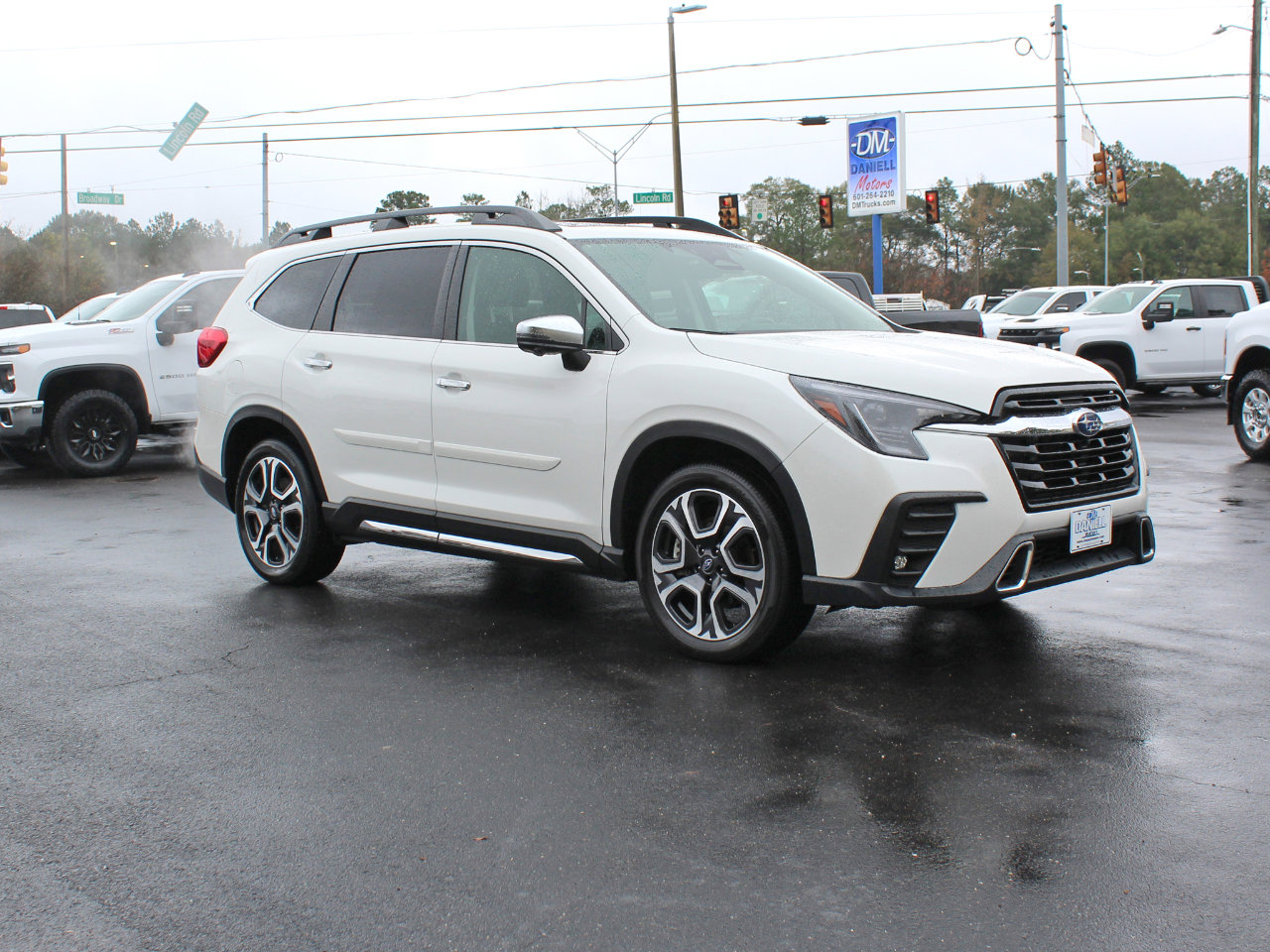 Used 2023 Subaru Ascent Touring image 6