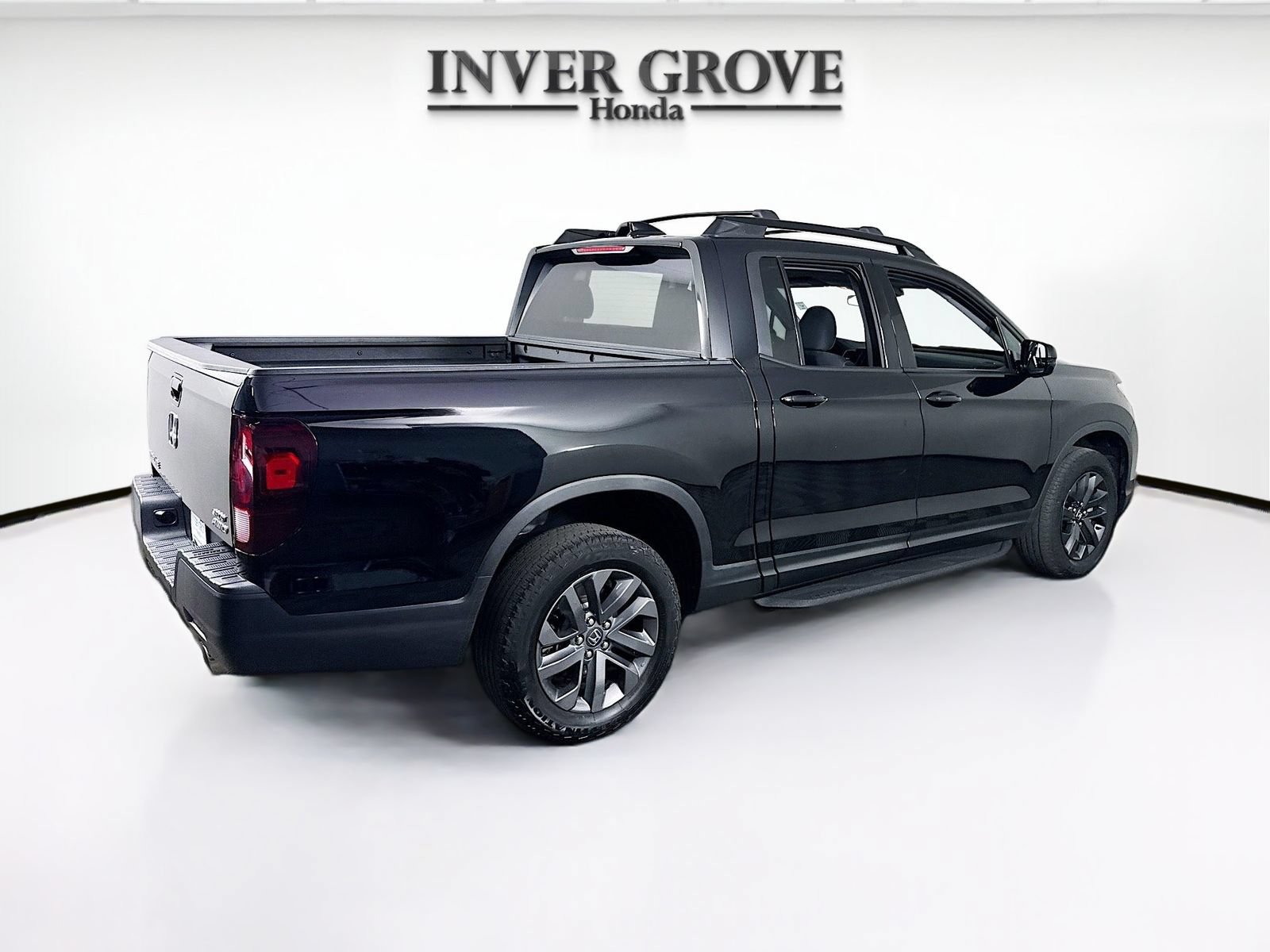 Used 2023 Honda Ridgeline Sport image 5
