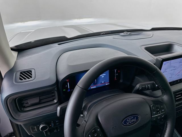 New 2026 Ford Maverick Lariat w/ Black Appearance Package image 9