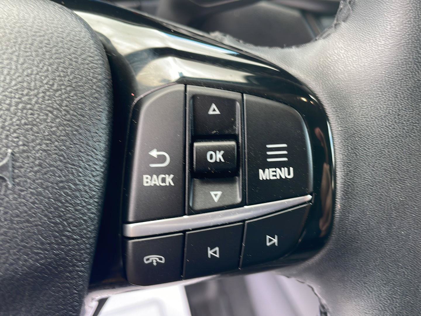 Used 2023 Ford Escape Active w/ Tech Pack #2 AWD/4WD image 16