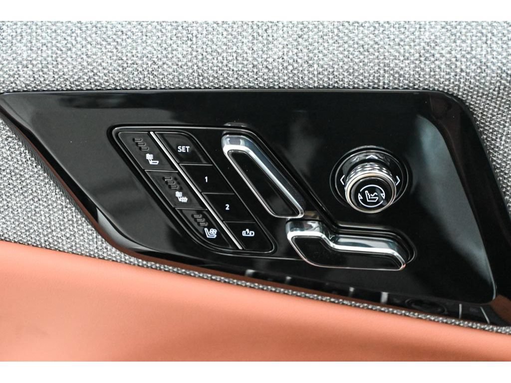 New 2027 Cadillac Optiq Premium Luxury AWD/4WD image 17