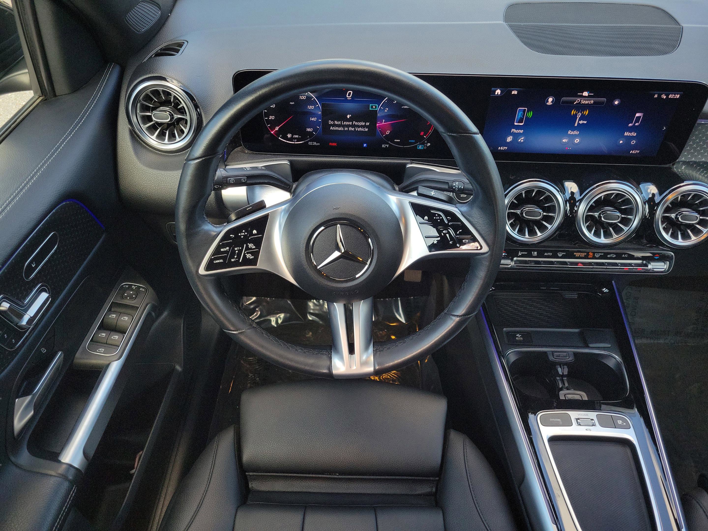 Certified 2024 Mercedes-Benz GLB 250 image 16