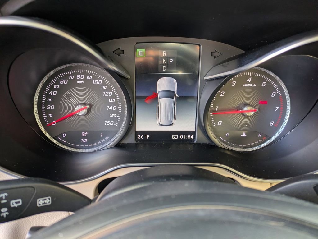 Used 2018 Mercedes-Benz GLC 300 4MATIC image 15