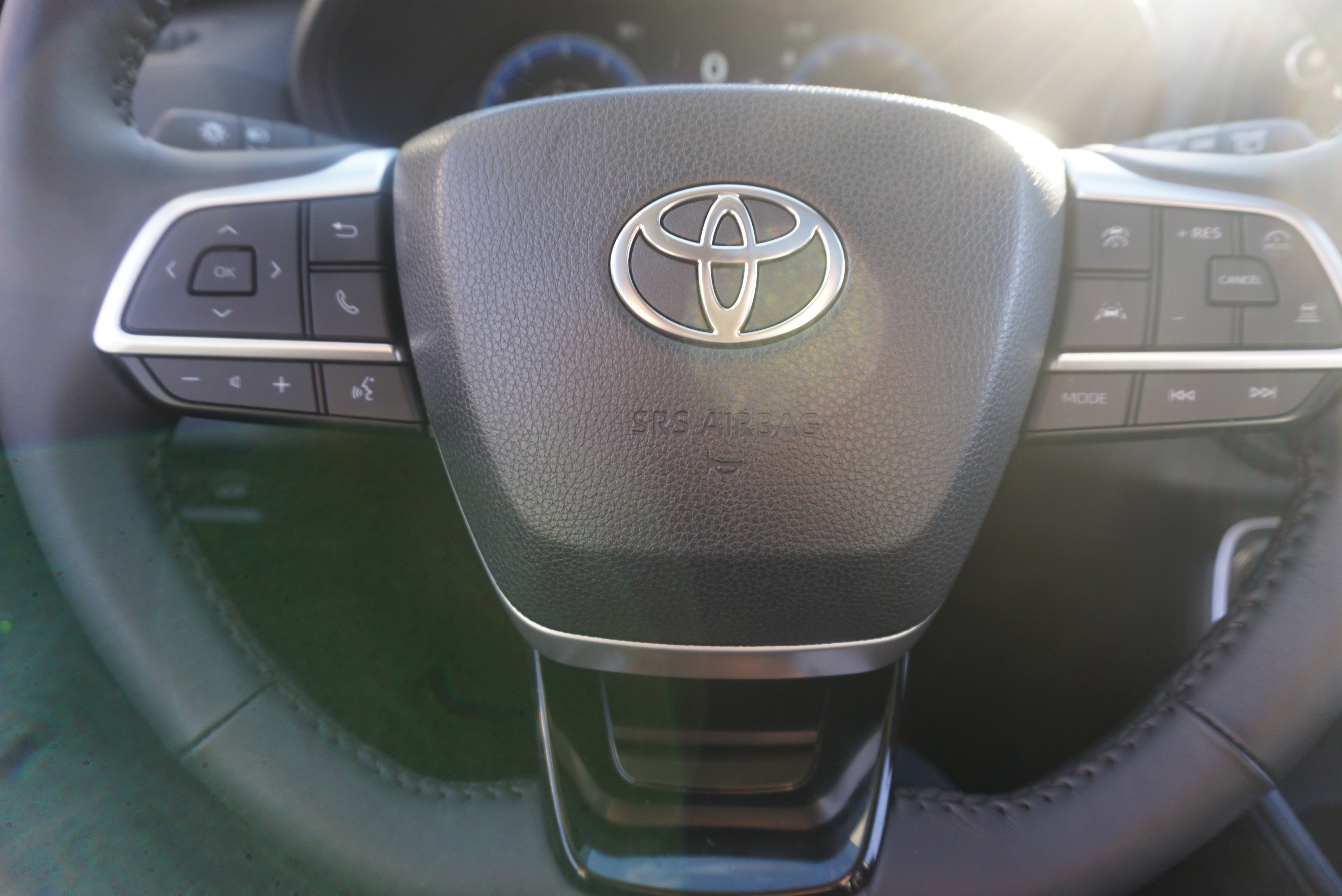 Used 2026 Toyota Grand Highlander Limited image 9