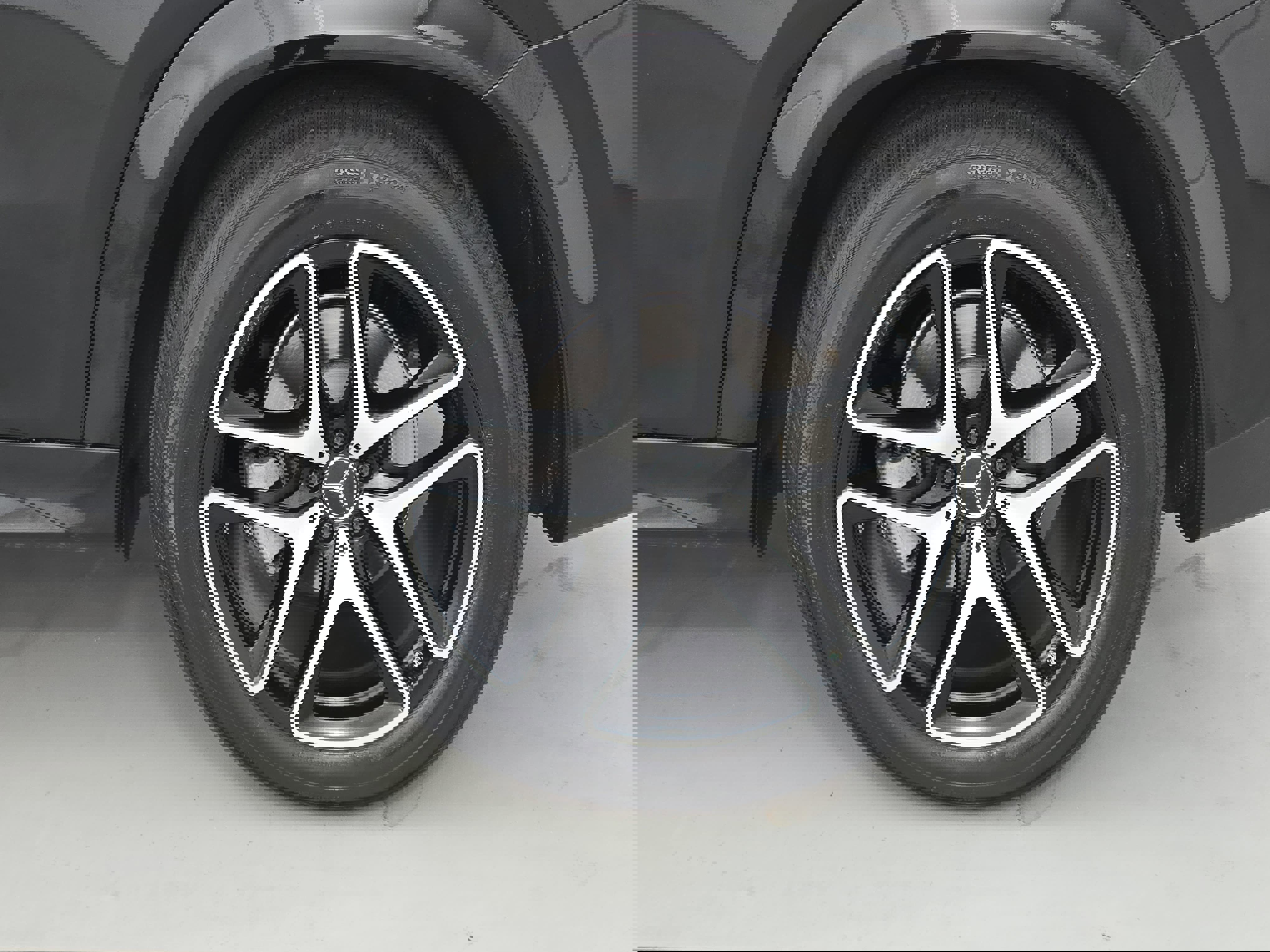 Used 2024 Mercedes-Benz GLE 53 AMG 4MATIC Coupe image 34