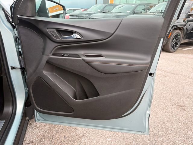 Used 2022 Chevrolet Equinox Premier AWD/4WD image 35