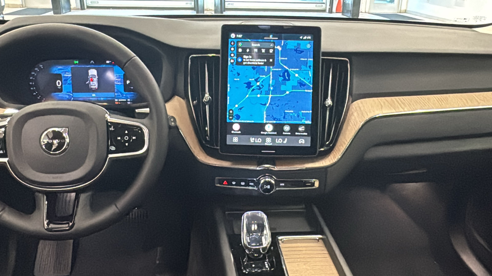 New 2026 Volvo XC60 T8 Plus w/ Protection Package Premier AWD/4WD image 11