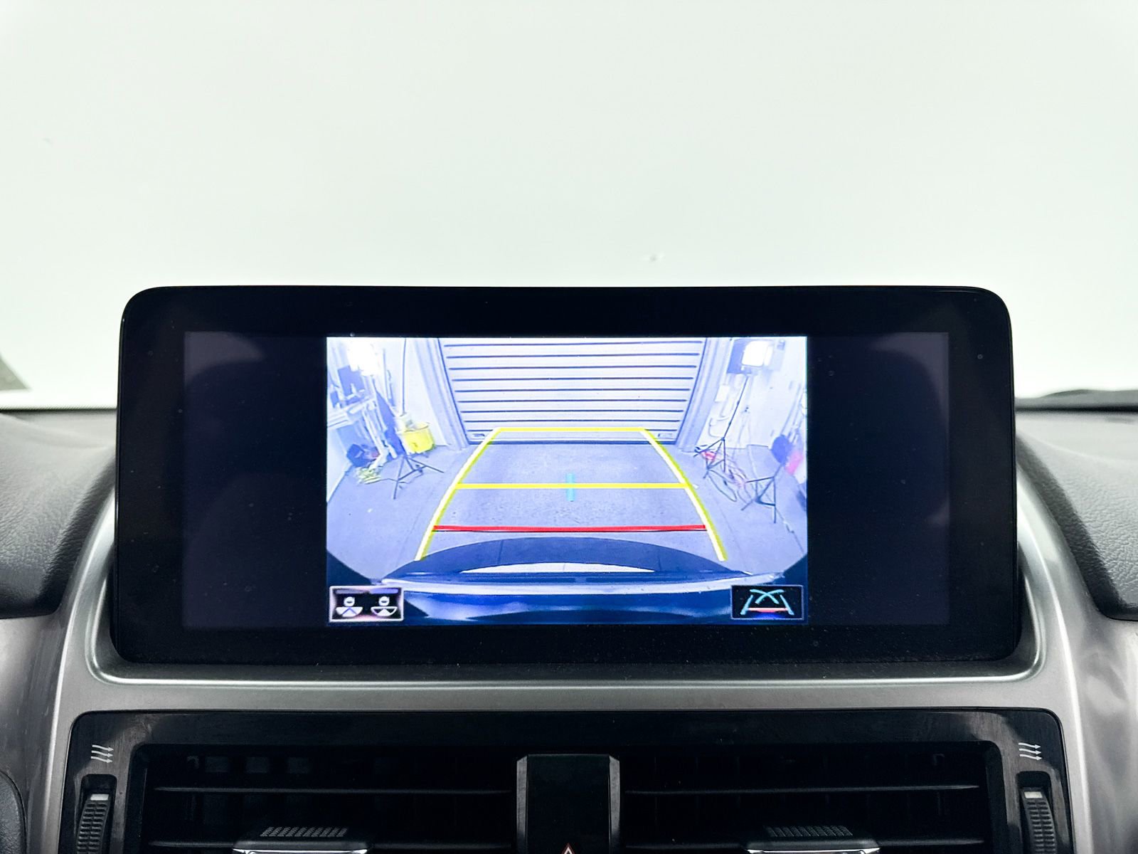 Used 2022 Lexus GX 460 Premium w/ Premium Package image 23