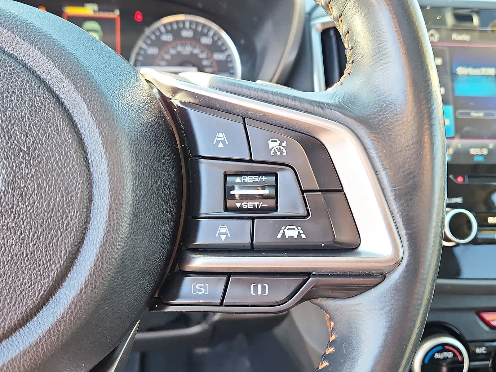 Used 2020 Subaru Crosstrek 2.0i Limited w/ Moonroof Package w/Navigation image 23