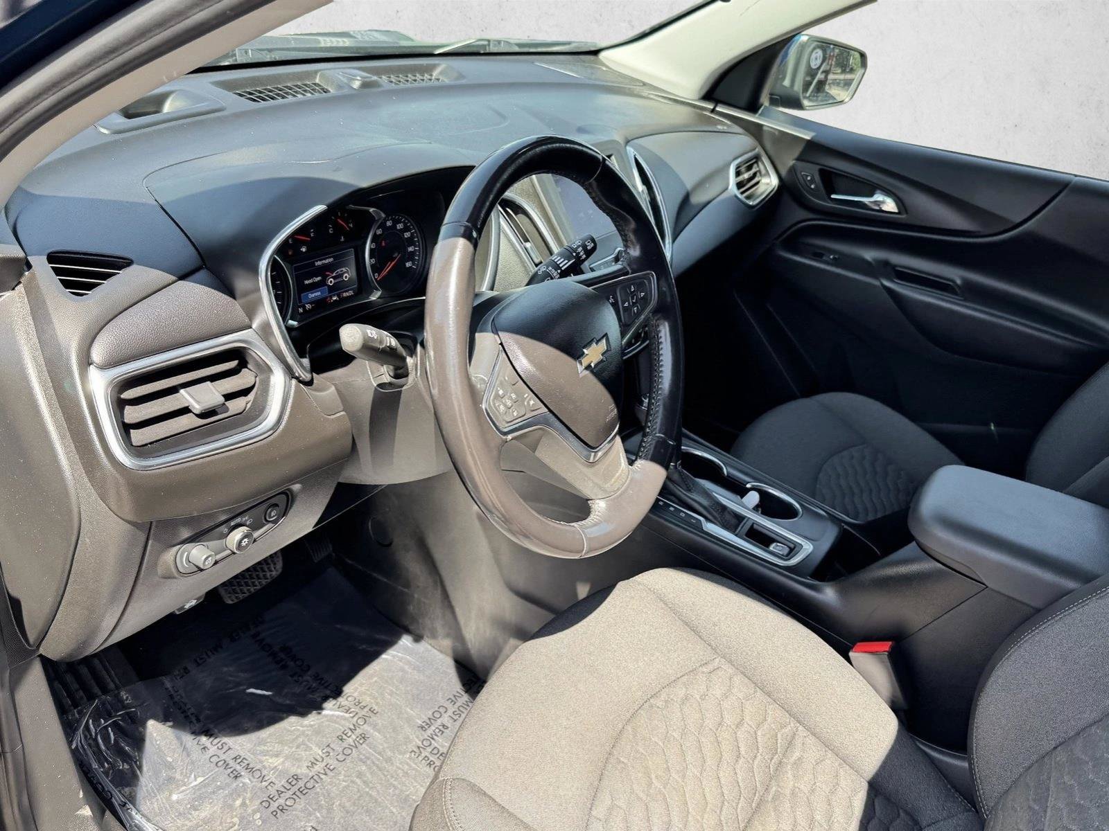 Used 2020 Chevrolet Equinox LT AWD/4WD image 11