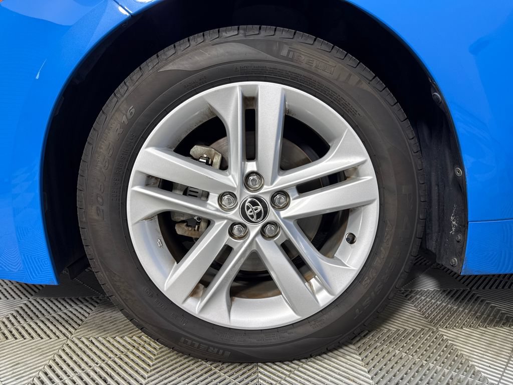Used 2020 Toyota Corolla SE FWD image 20