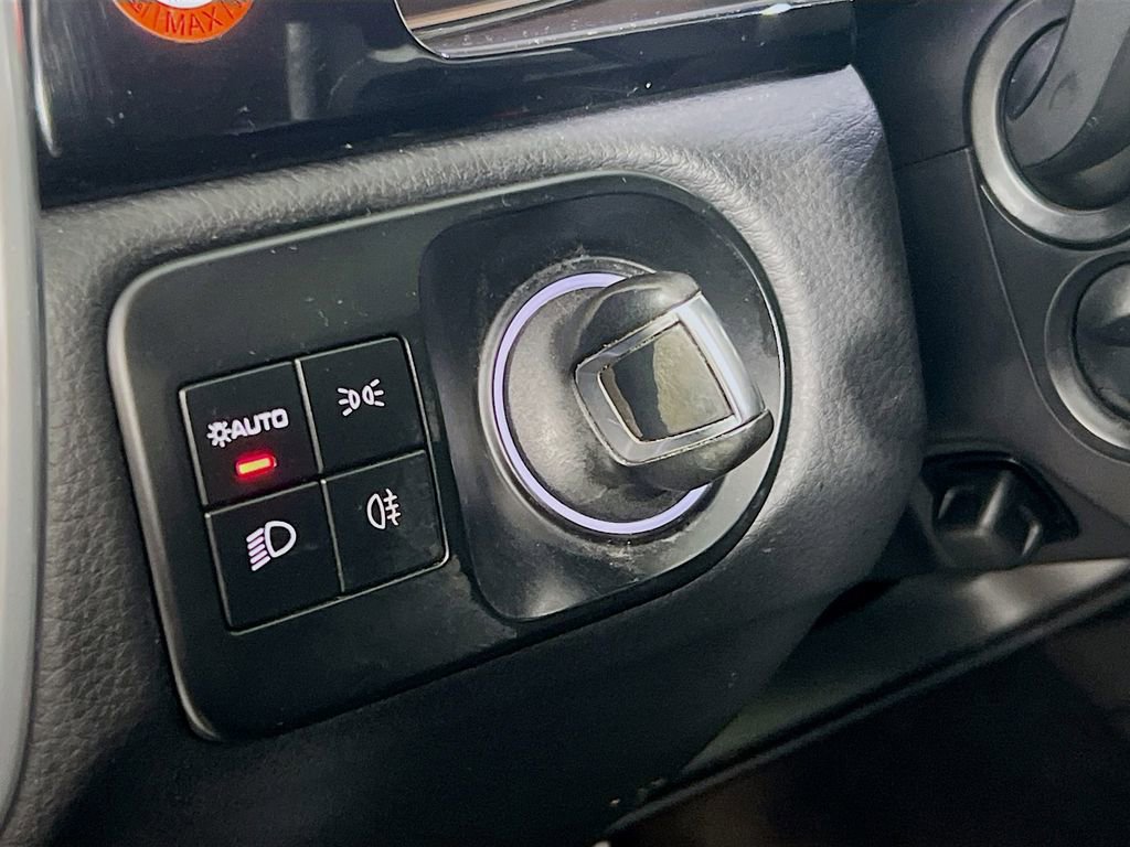 Certified 2023 Porsche Cayenne S Platinum image 11