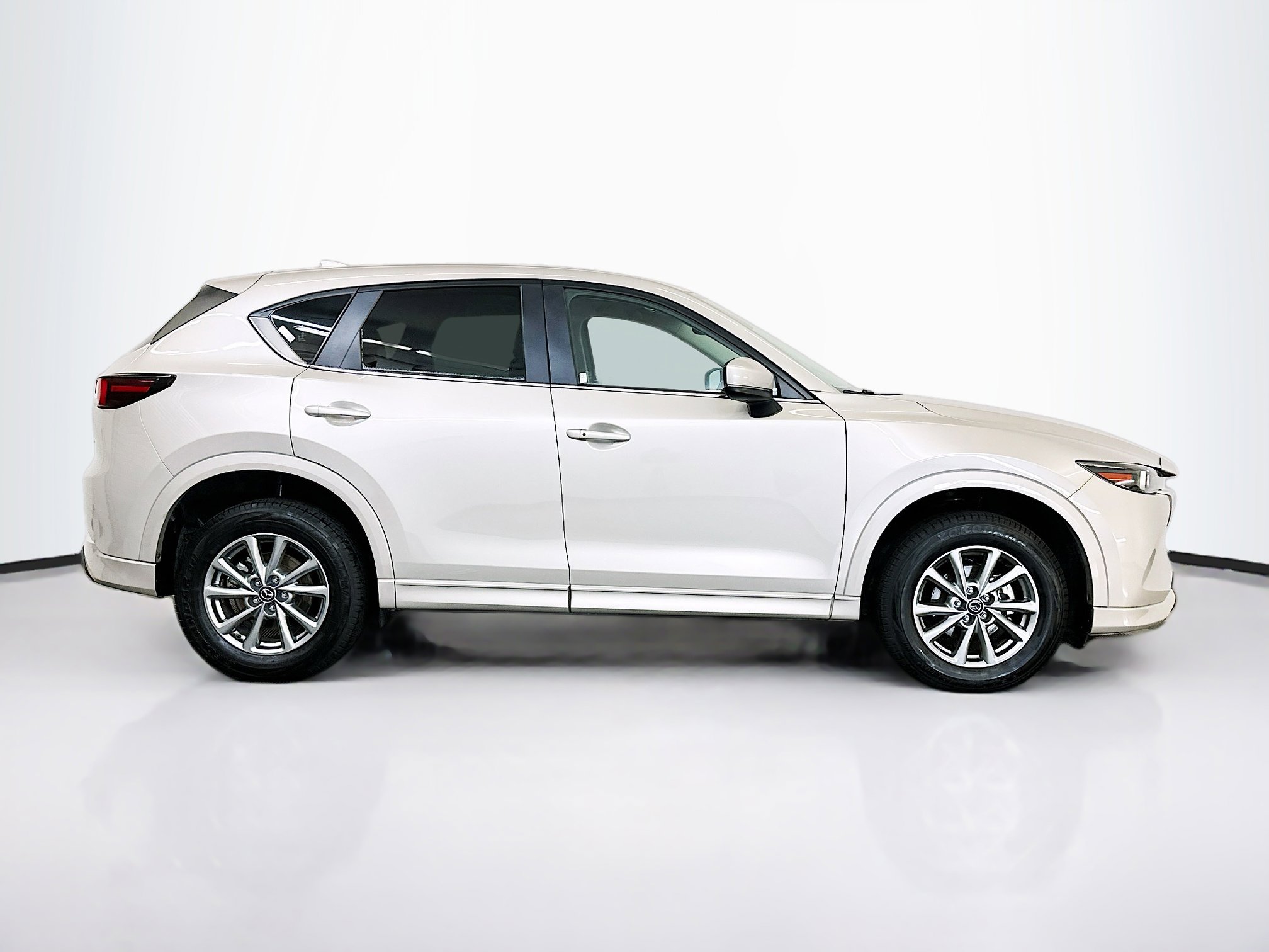 Used 2025 MAZDA CX-5 AWD 2.5 S w/ Preferred Package image 10