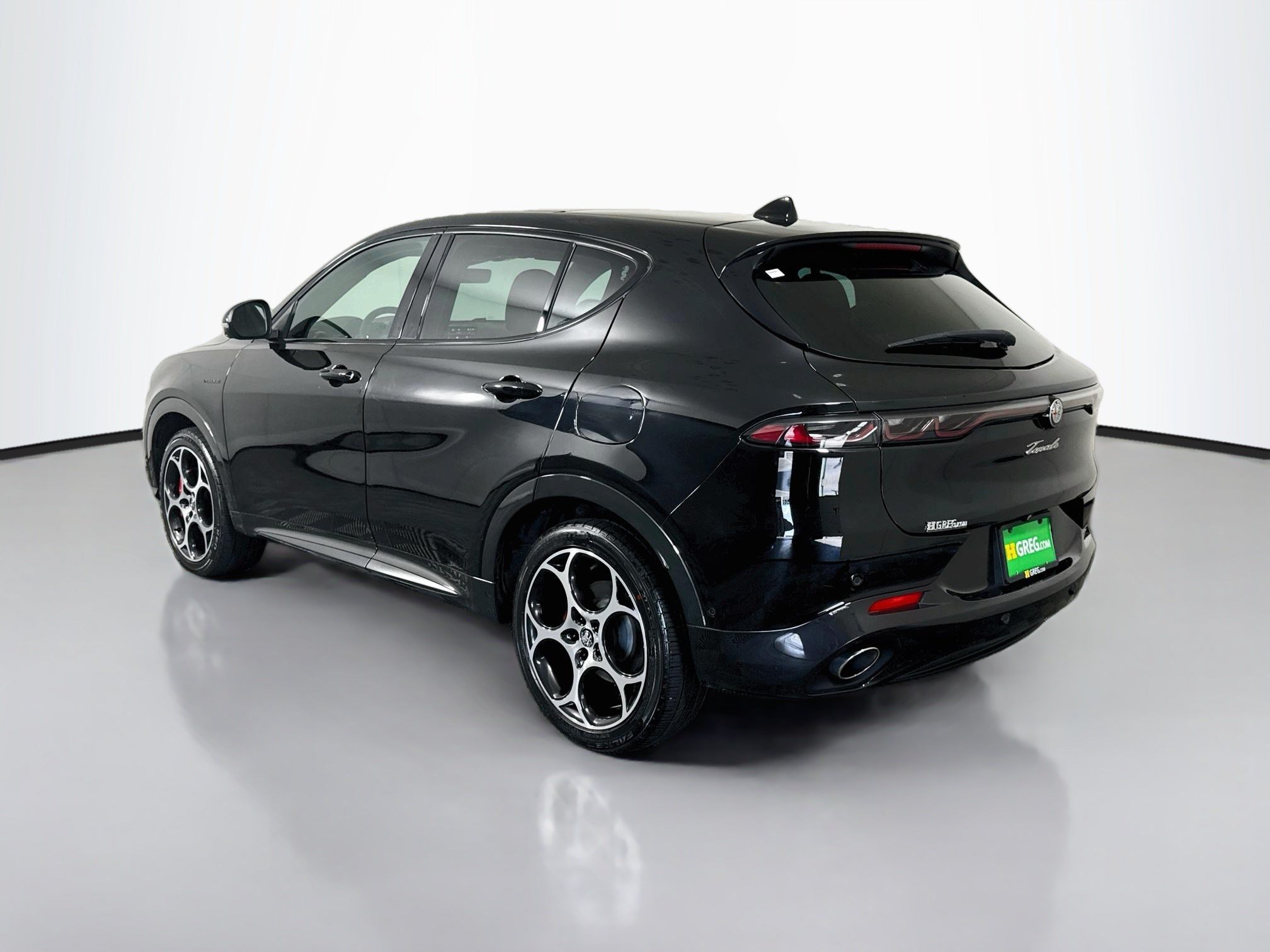Used 2024 Alfa Romeo Tonale Veloce AWD/4WD image 7