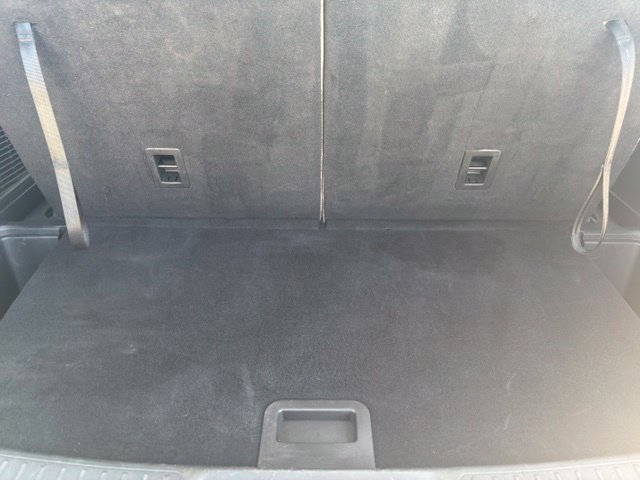 Used 2023 Ford Explorer Limited AWD/4WD image 17