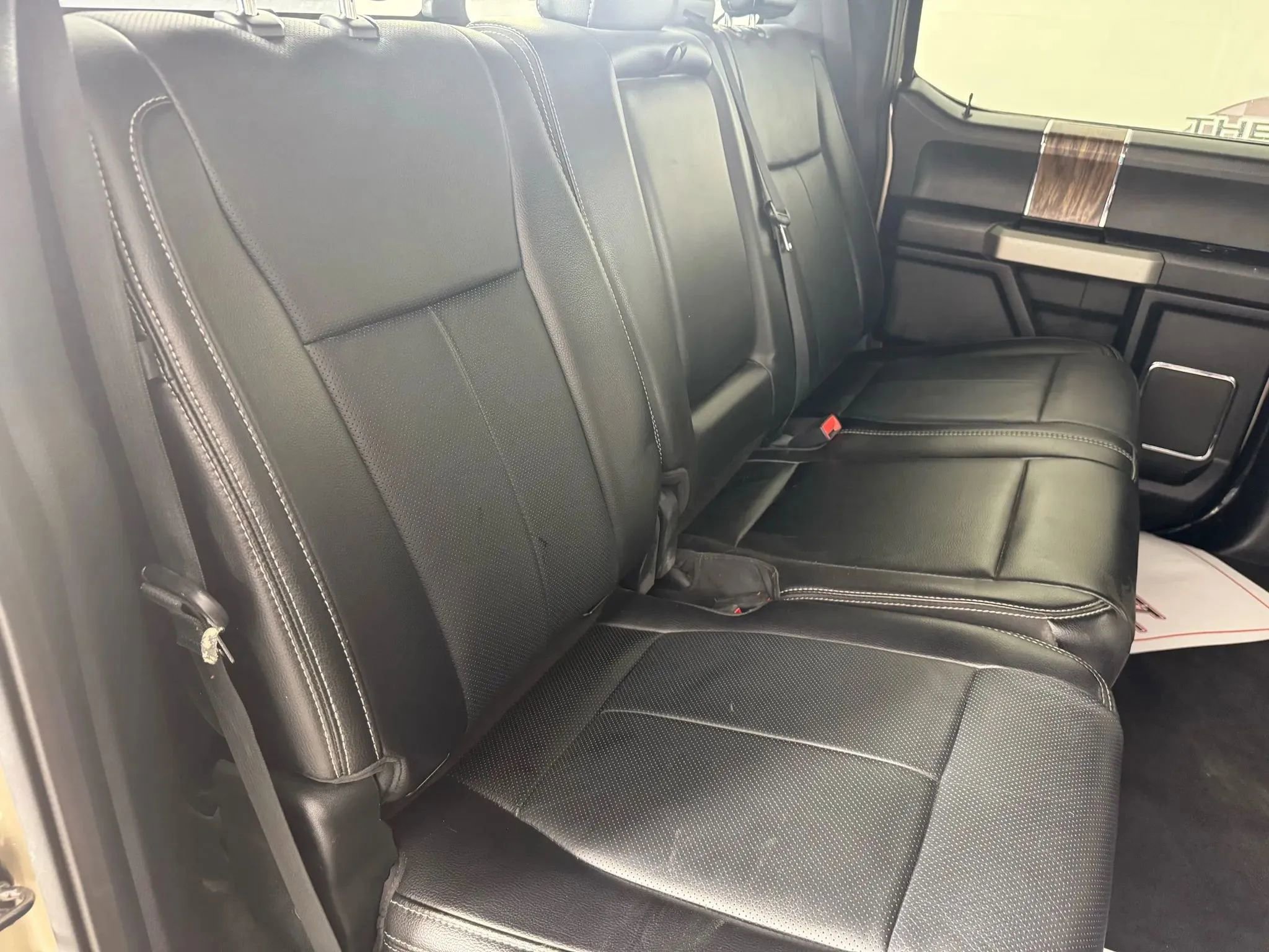 Used 2018 Ford F150 Lariat w/ Equipment Group 502A Luxury image 39