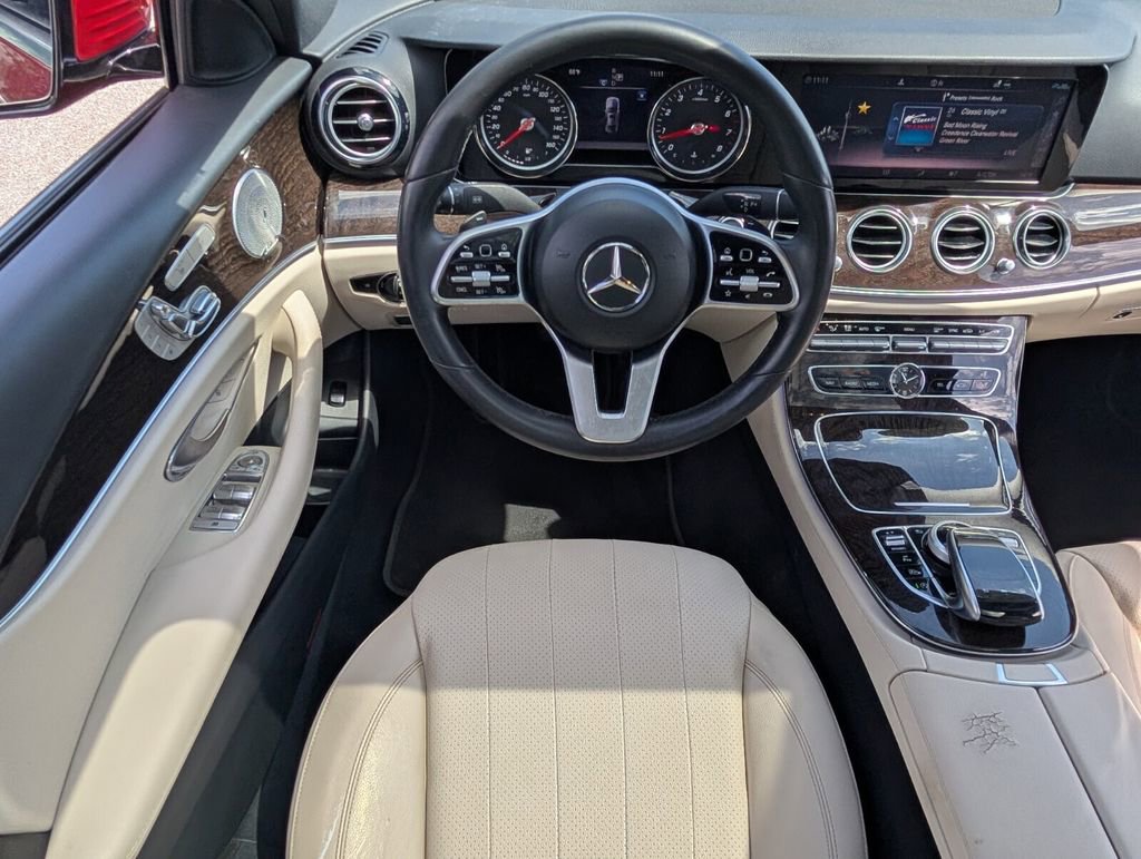 Used 2019 Mercedes-Benz E 300 image 13