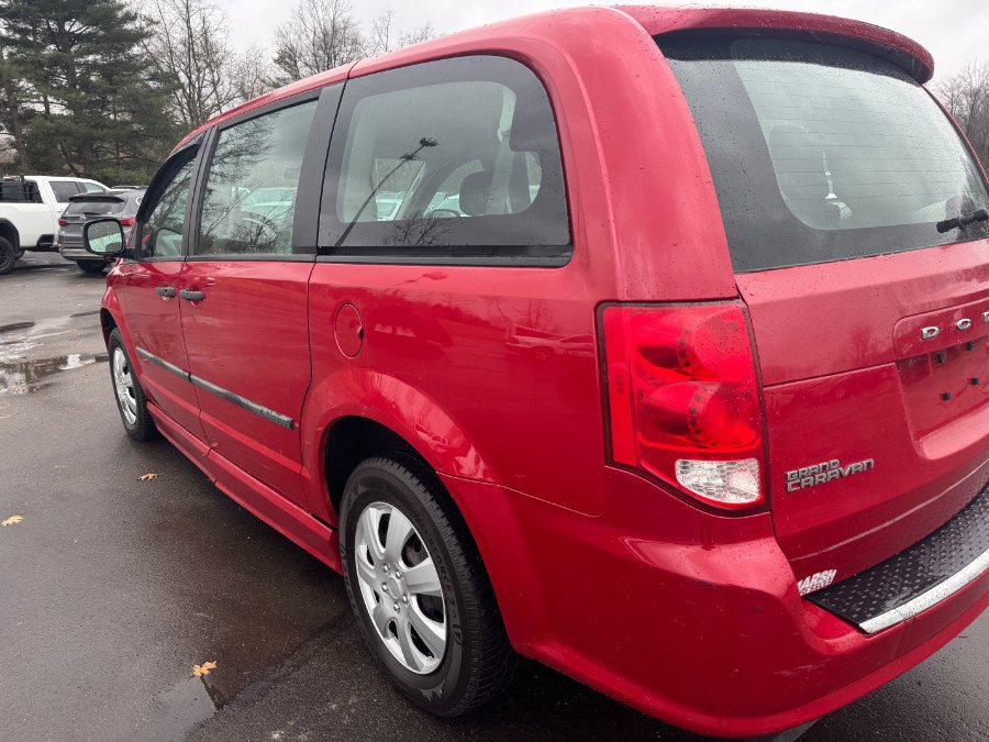 Used 2014 Dodge Grand Caravan SE image 10