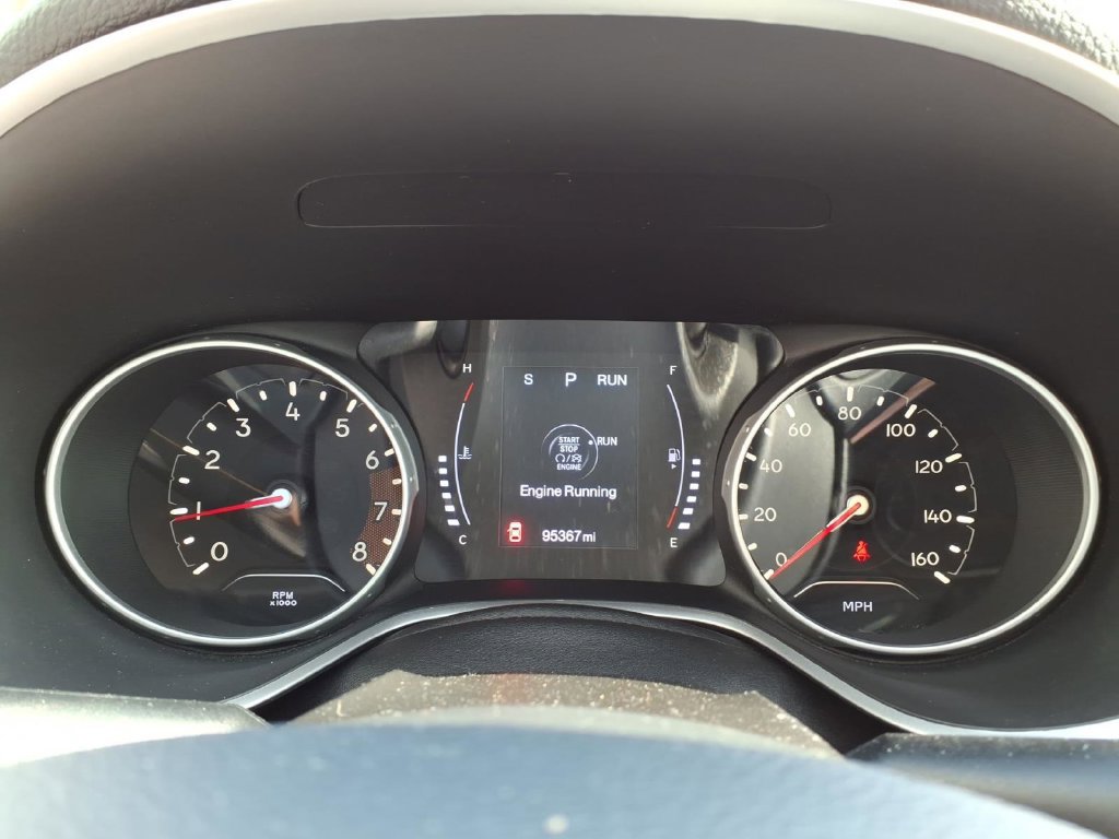 Used 2019 Jeep Compass Latitude AWD/4WD image 16