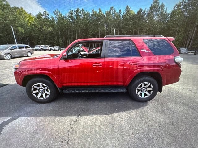 Used 2021 Toyota 4Runner TRD Off-Road AWD/4WD image 2
