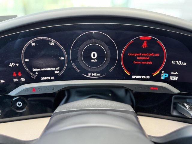 Used 2022 Porsche Taycan 4S image 13