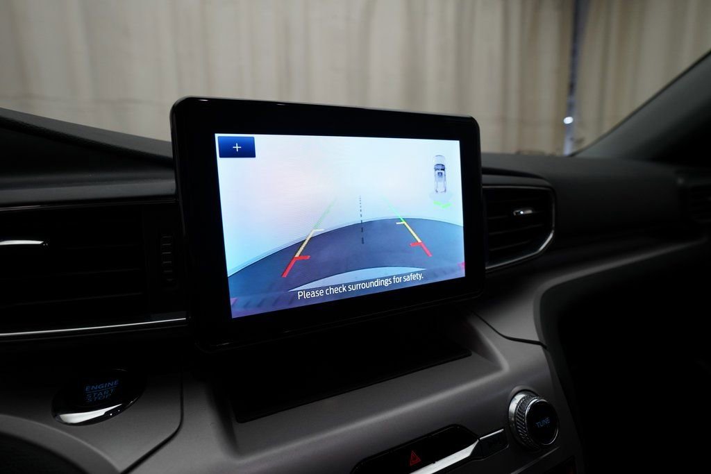 Used 2023 Ford Explorer XLT w/ Equipment Group 202A image 21