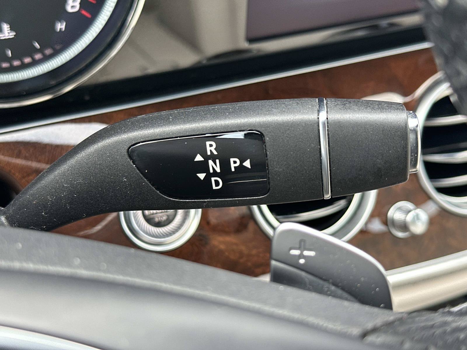 Used 2017 Mercedes-Benz E 300 4MATIC image 24