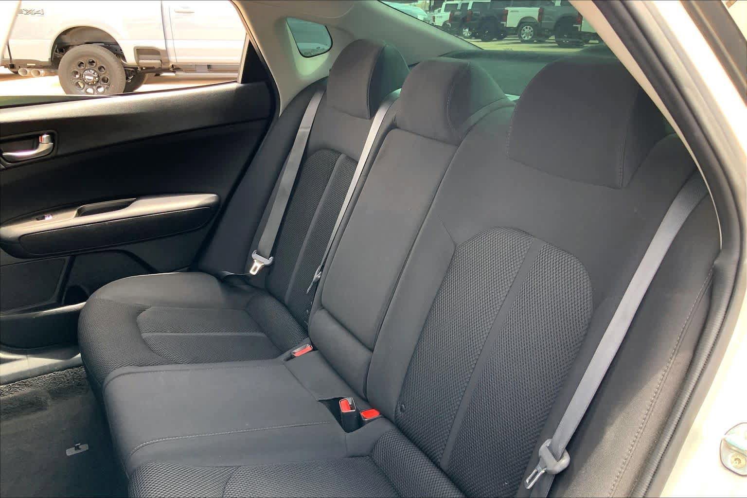 Used 2020 Kia Optima LX FWD image 21