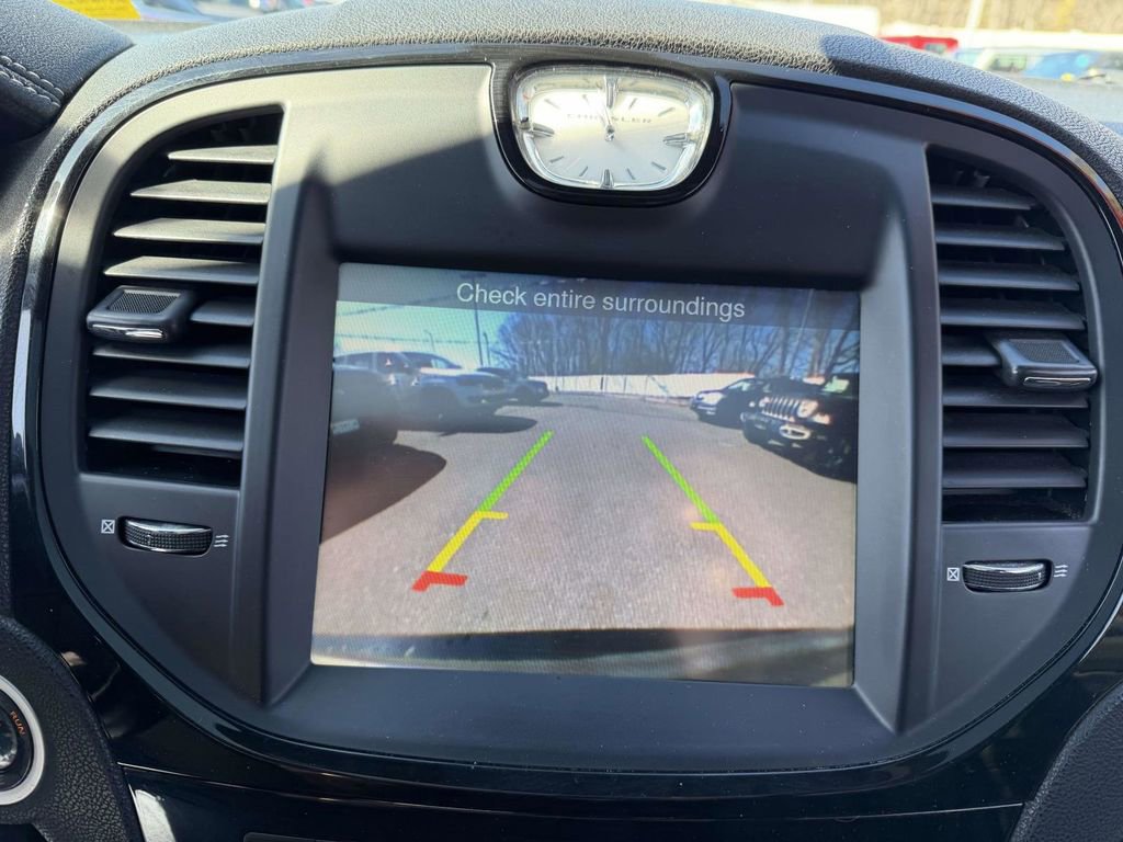 Used 2012 Chrysler 300 S image 27