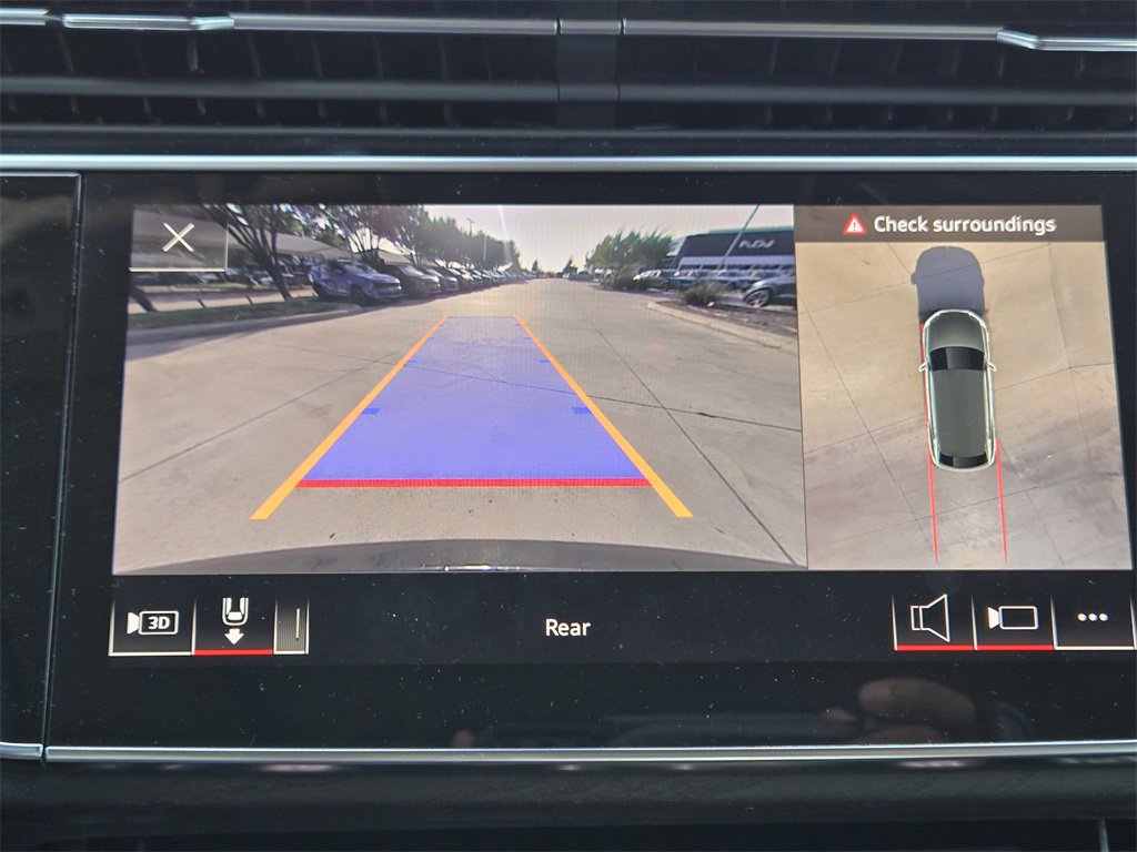 Used 2022 Audi Q8 Premium Plus image 7