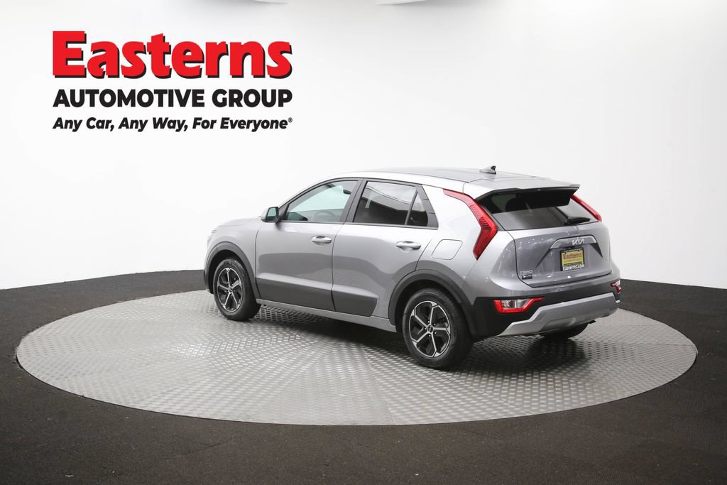 Used 2025 Kia Niro LX FWD image 62