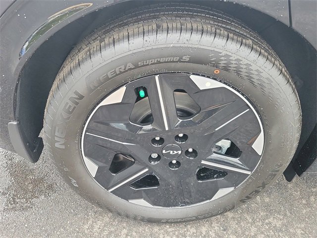 New 2025 Kia EV6 Wind image 8