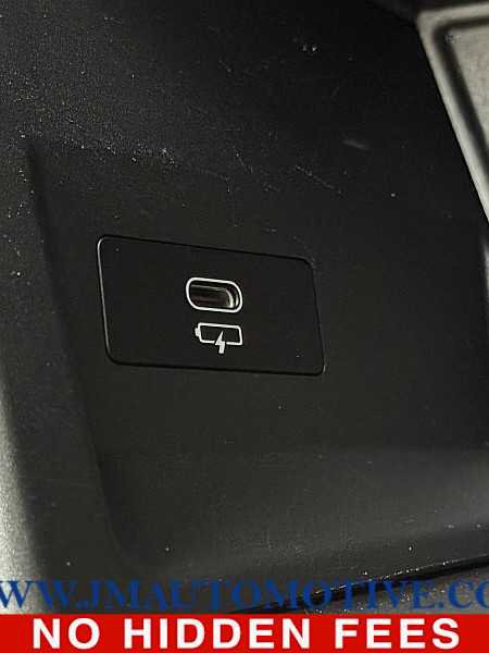 Used 2021 BMW X1 xDrive28i w/ Convenience Package image 39