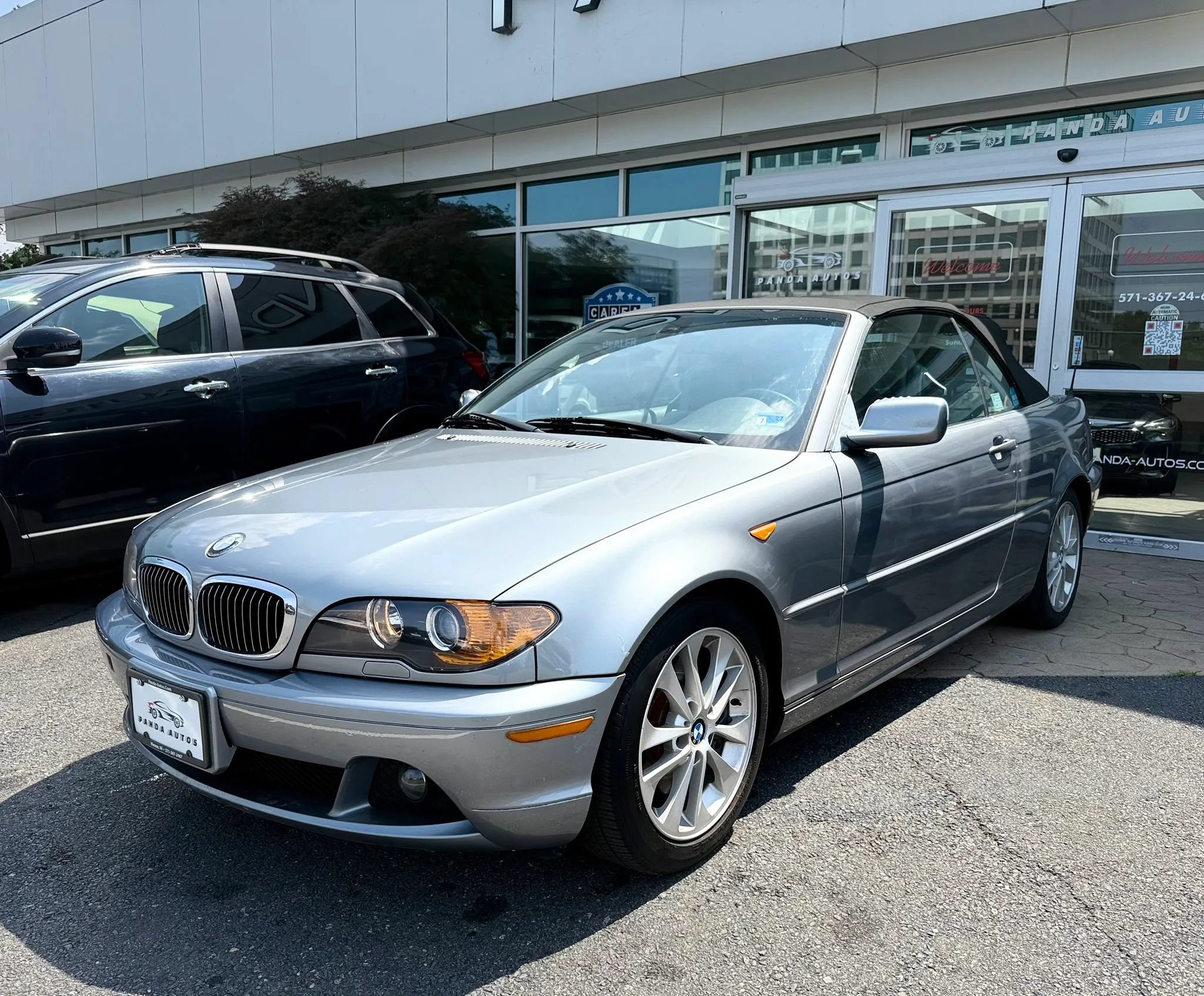 Used 2004 BMW 330Ci Convertible RWD image 3