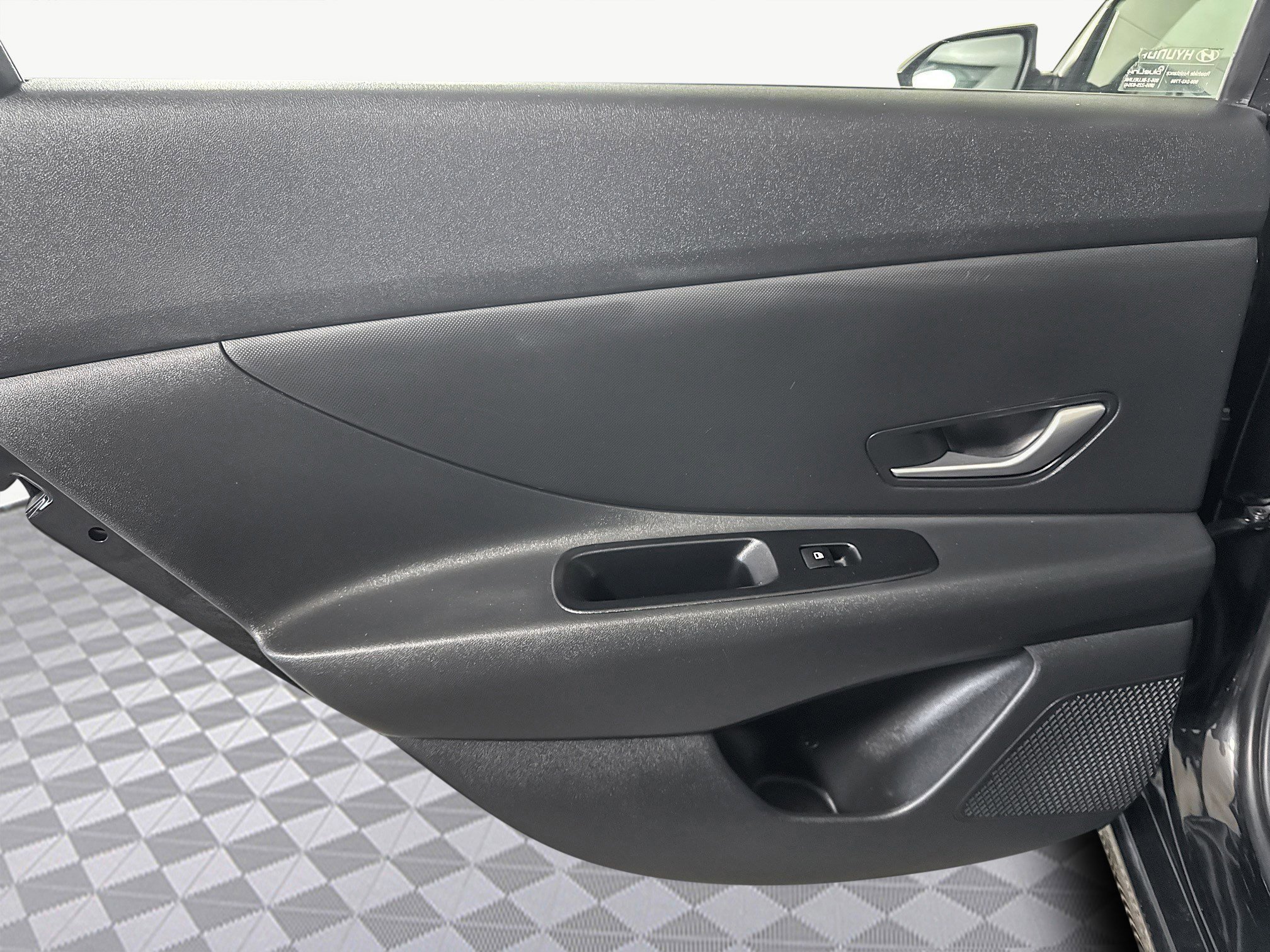 Used 2023 Hyundai Elantra SEL image 26