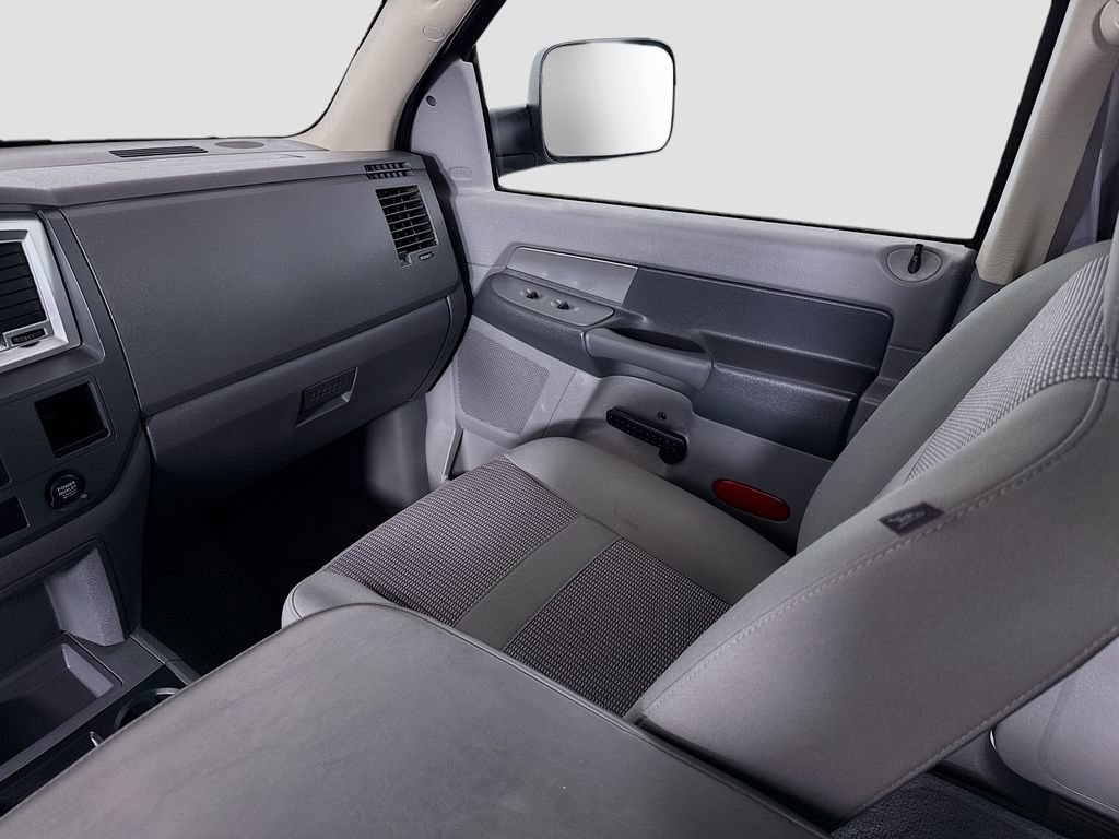 Used 2008 Dodge Ram 2500 Truck SXT w/ Protection Group AWD/4WD image 17