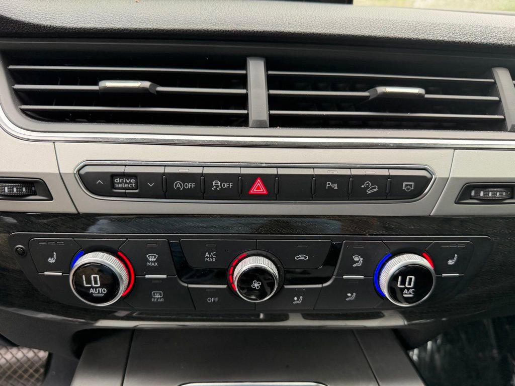 Used 2019 Audi Q7 2.0T Premium Plus w/ Premium Plus Package image 29