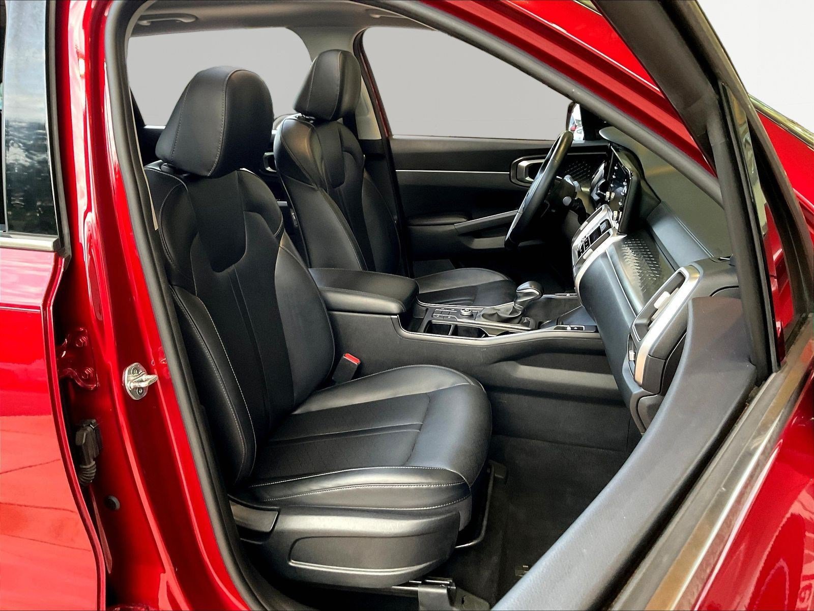 Used 2021 Kia Sorento S w/ Panoramic Sunroof Package FWD image 29