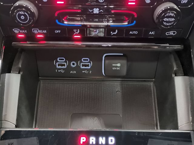 Used 2023 Jeep Grand Cherokee Altitude AWD/4WD image 10