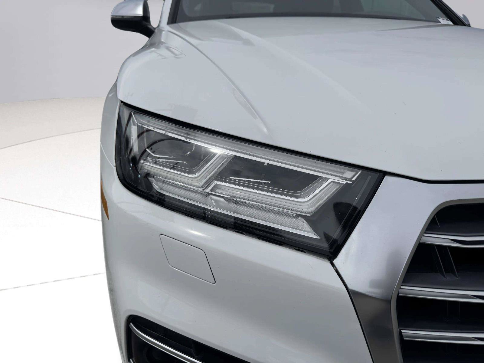 Used 2018 Audi SQ5 Prestige w/ Prestige Package AWD/4WD image 9