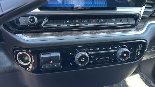 Used 2026 Chevrolet Silverado 1500 LT AWD/4WD image 30